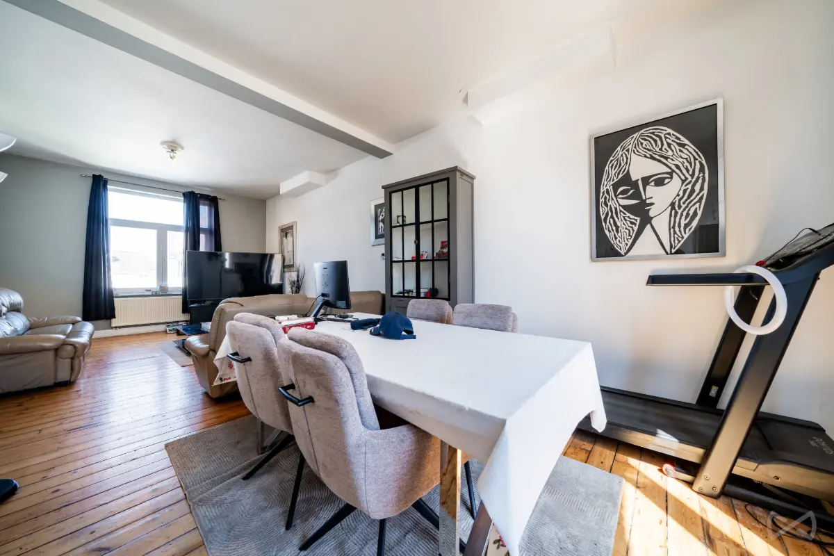 Appartement te  koop in Evere 1140 295000.00€ 2 slaapkamers 98.00m² - Zoekertje 772690