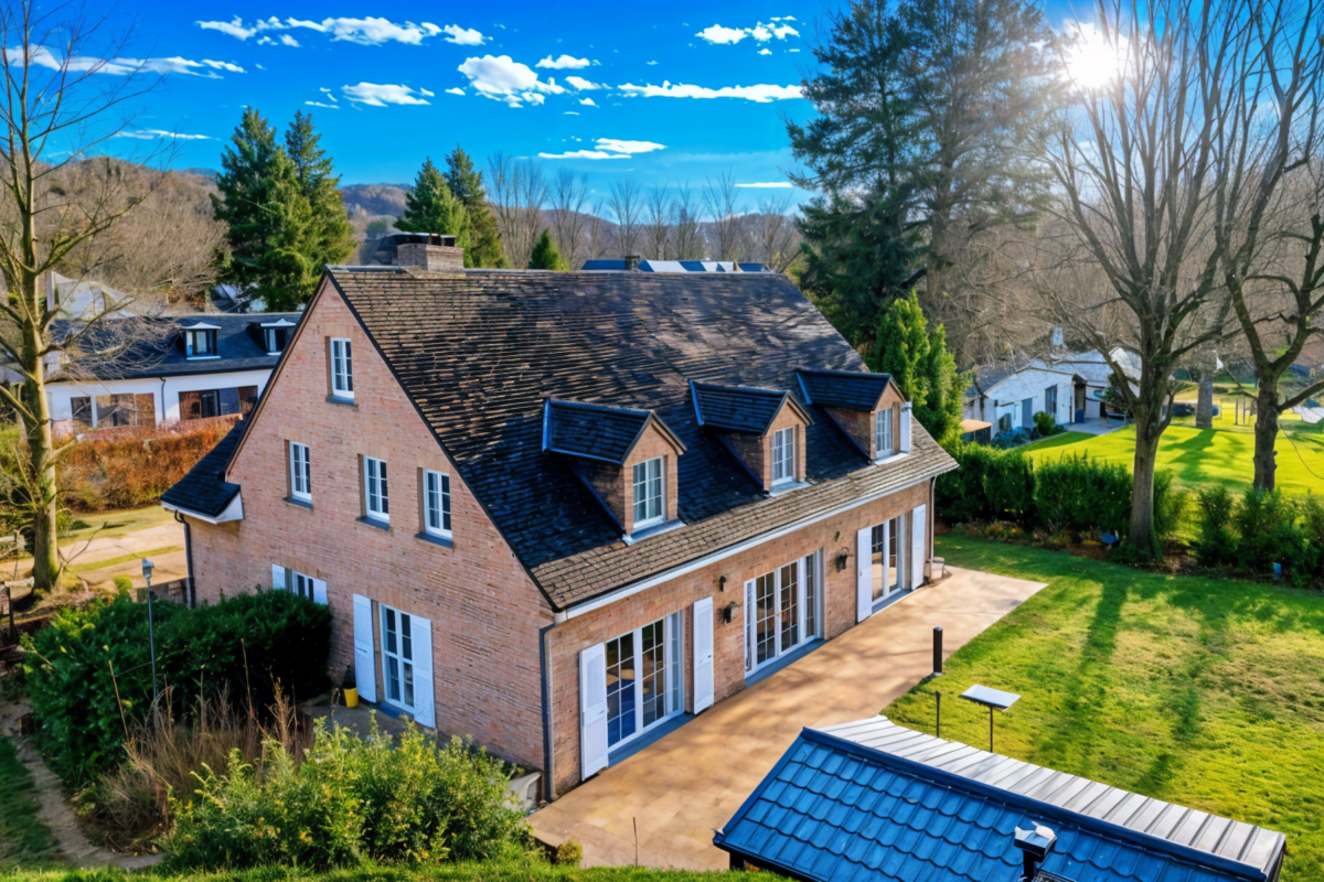 Huis te  in Kraainem 1950 1475000.00€ 4 slaapkamers 400.00m² - Zoekertje 772698