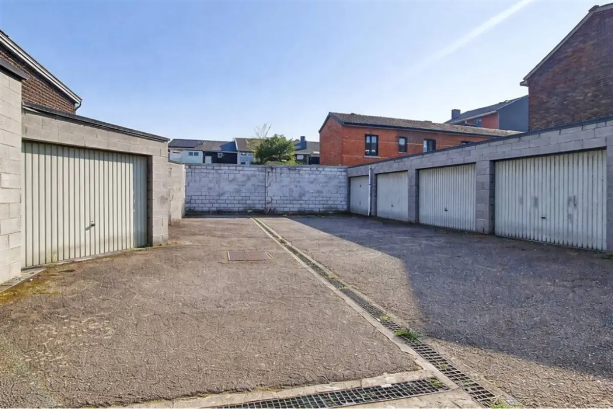 Parking & garage te  koop in Luik 4020 24000.00€  slaapkamers m² - Zoekertje 773184