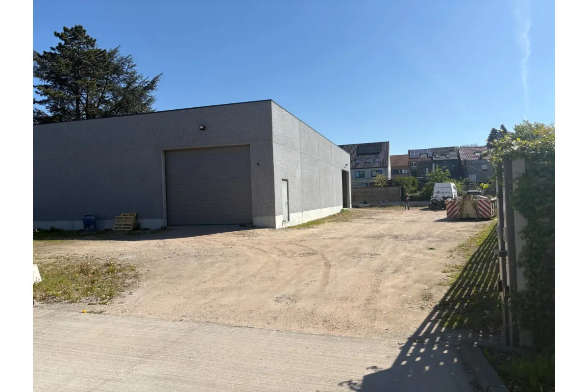 Commerce à louer à Bierbeek 3360 1900.00€  chambres m² - annonce 773851