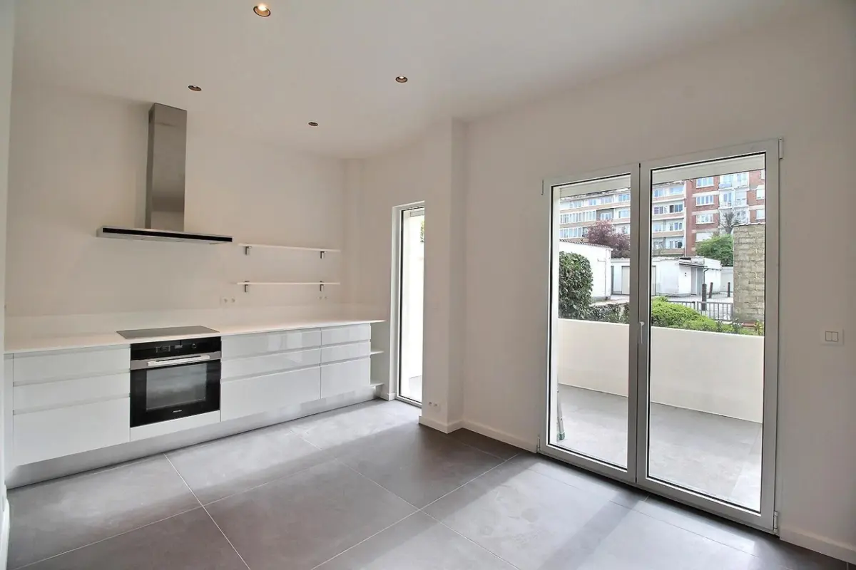Appartement te  huur in Elsene 1050 2100.00€ 3 slaapkamers 107.00m² - Zoekertje 773638