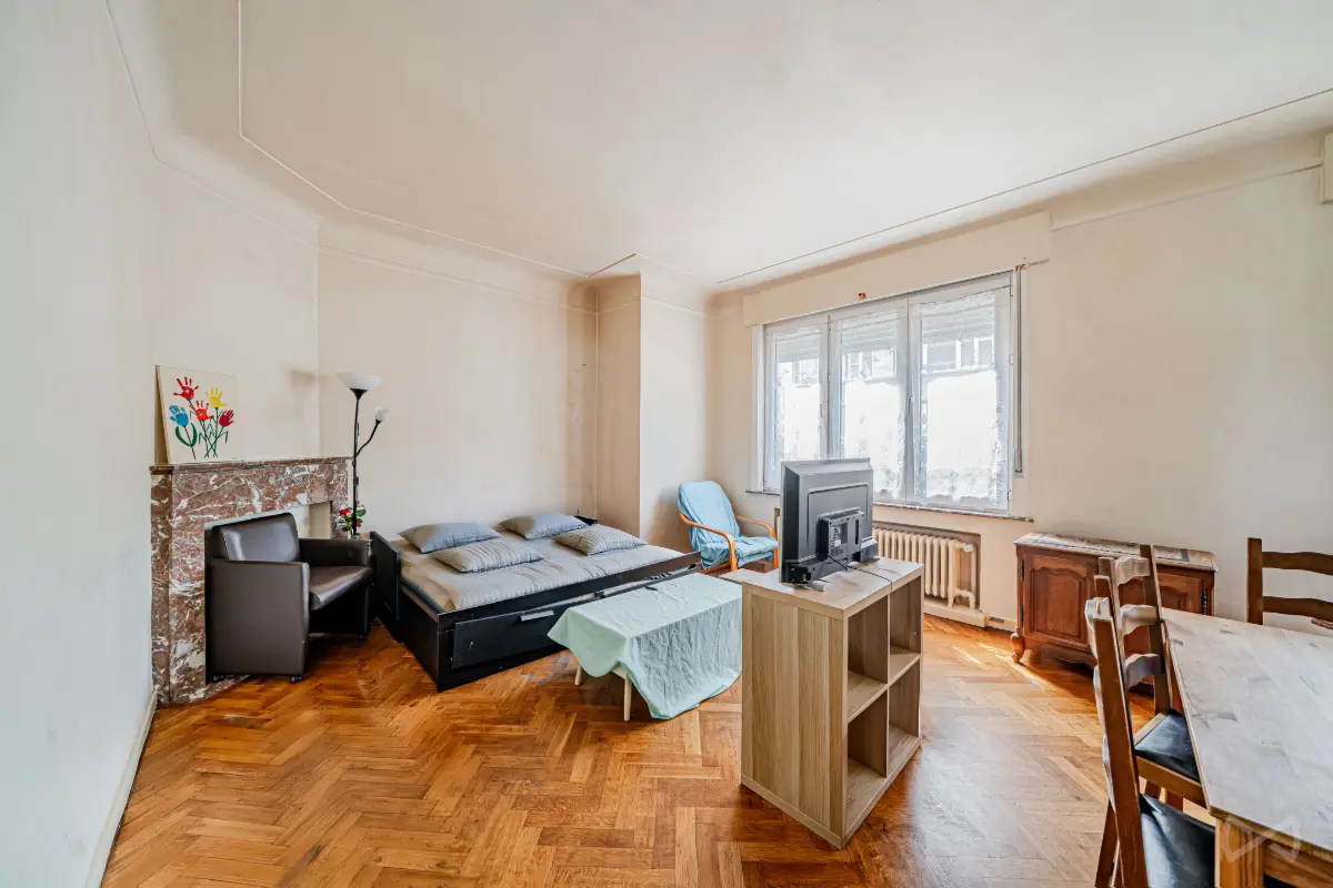 Rez-de-chaussée à vendre à Molenbeek-Saint-Jean 1080 170000.00€ 1 chambres 59.00m² - annonce 773696