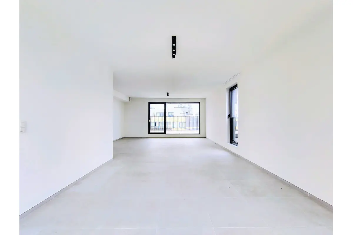 Appartement à louer à Schaerbeek 1030 2100.00€ 3 chambres 142.00m² - annonce 773689