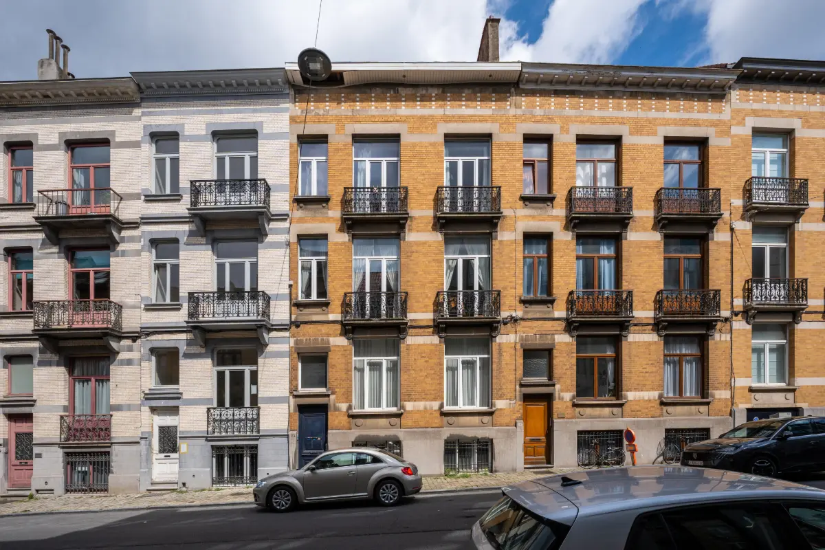 Immeuble de rapport - Immeuble à appartement à vendre à Schaerbeek 1030 1195000.00€ 6 chambres 311.00m² - annonce 773947
