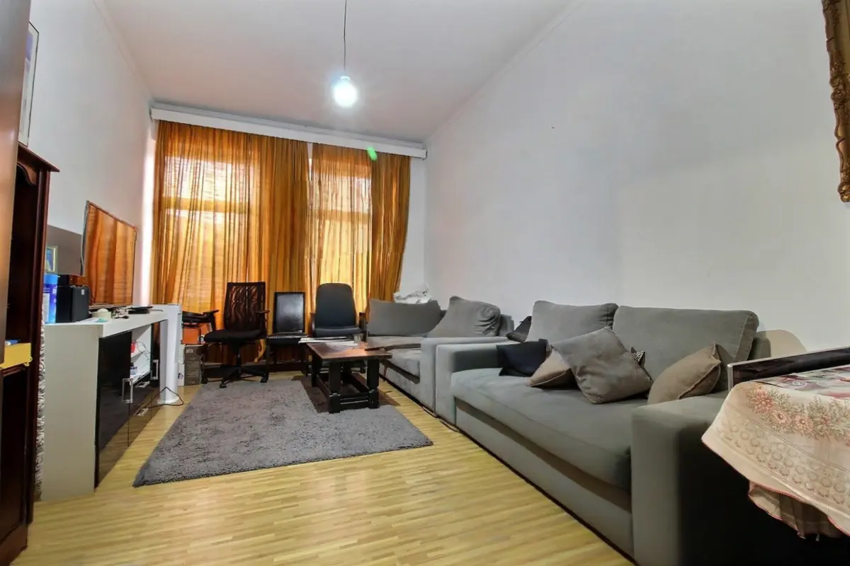 Appartement à vendre à Bruxelles 1000 215000.00€ 2 chambres 80.00m² - annonce 773920