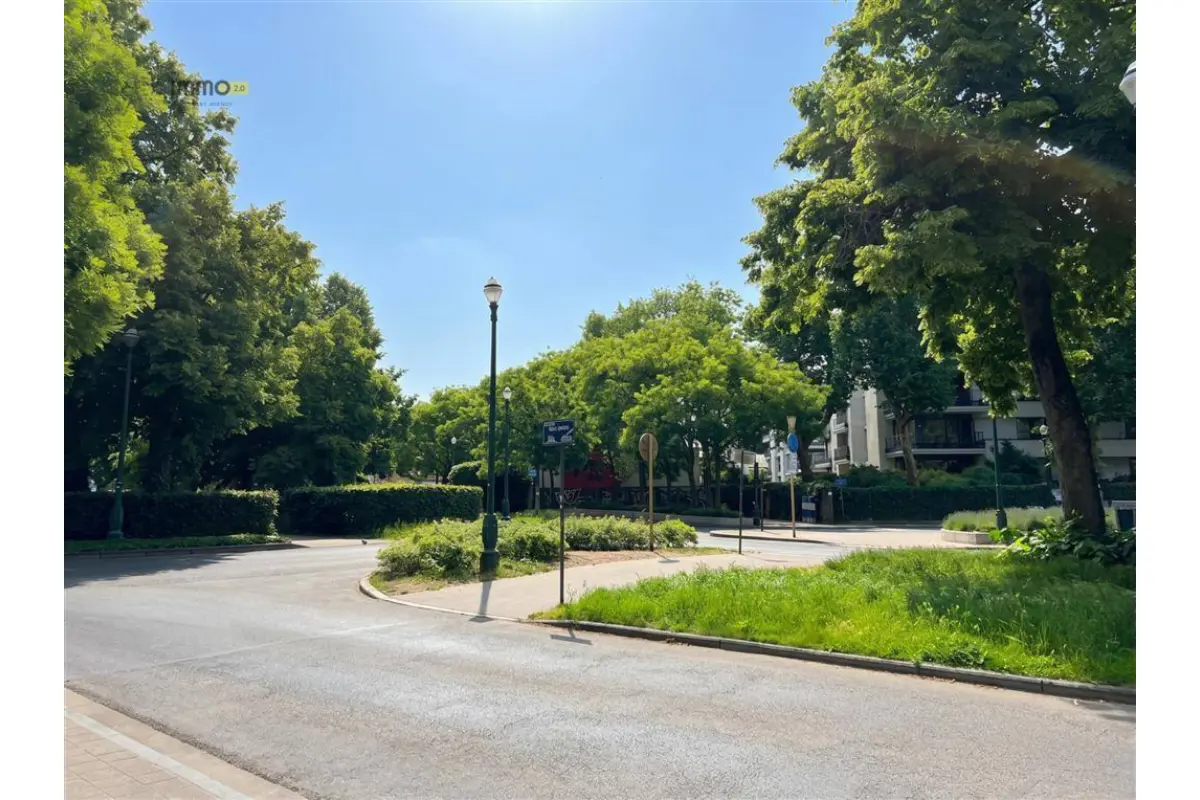 Parking & garage te  huur in Anderlecht 1070 150.00€  slaapkamers m² - Zoekertje 774604