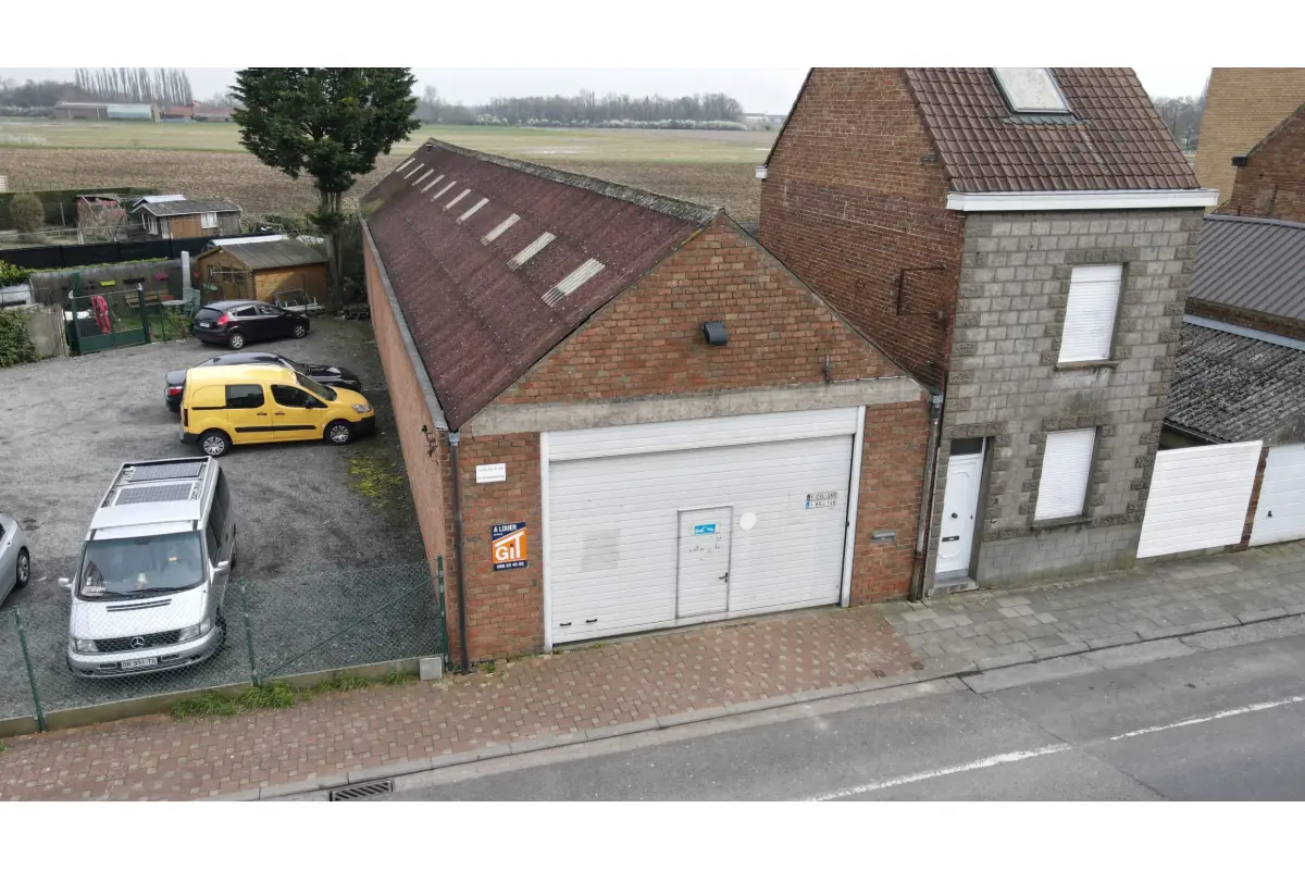 Handelszaak te  huur in Bizet 7783 495.00€  slaapkamers 280.00m² - Zoekertje 774304