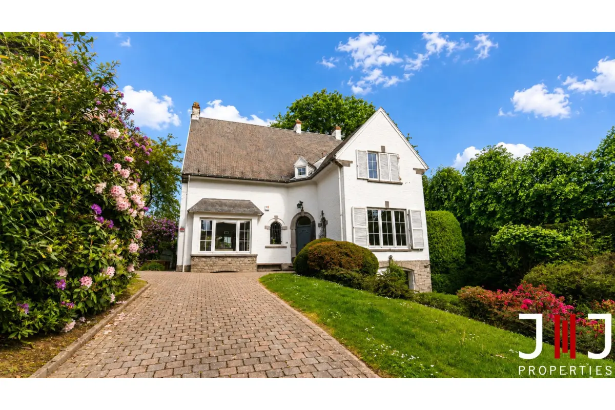 Huis te  huur in Sint-Pieters-Woluwe 1150 4500.00€ 5 slaapkamers 331.00m² - Zoekertje 774258