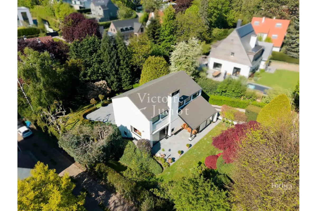 Villa à vendre à Rhode-Saint-Genese 1640 985000.00€ 5 chambres 300.00m² - annonce 775323