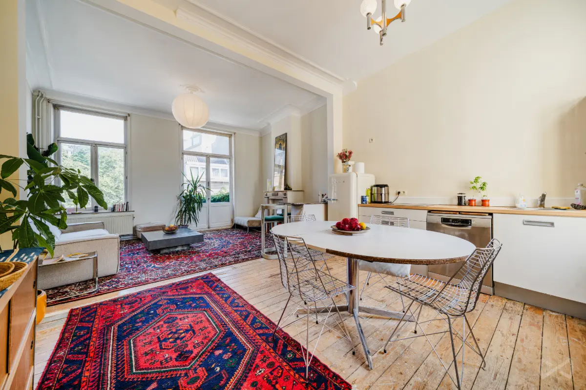 Huis te  in Elsene 1050 745000.00€ 4 slaapkamers 287.00m² - Zoekertje 774360