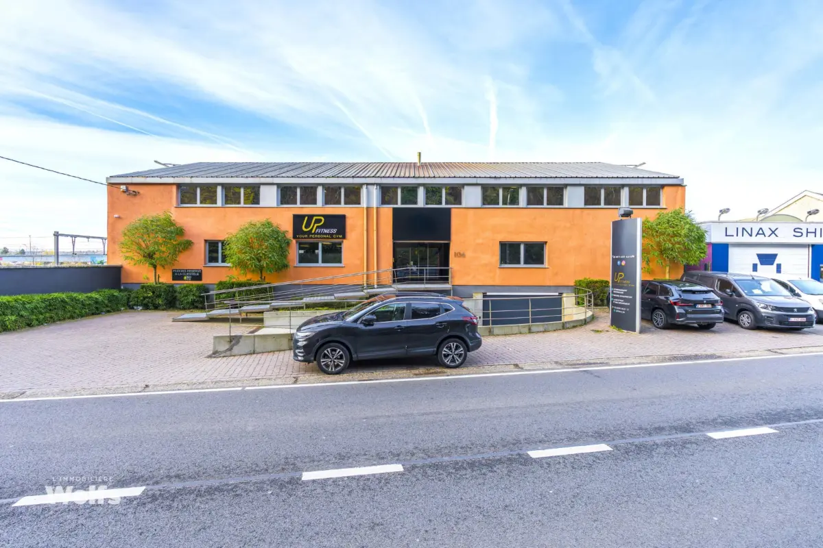 Handelszaak te  huur in Wezet 4600 750.00€  slaapkamers 79.00m² - Zoekertje 774653
