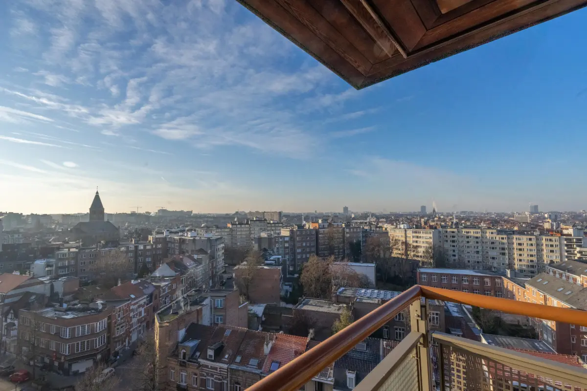 Appartement te  huur in Etterbeek 1040 1550.00€ 2 slaapkamers 102.00m² - Zoekertje 775018