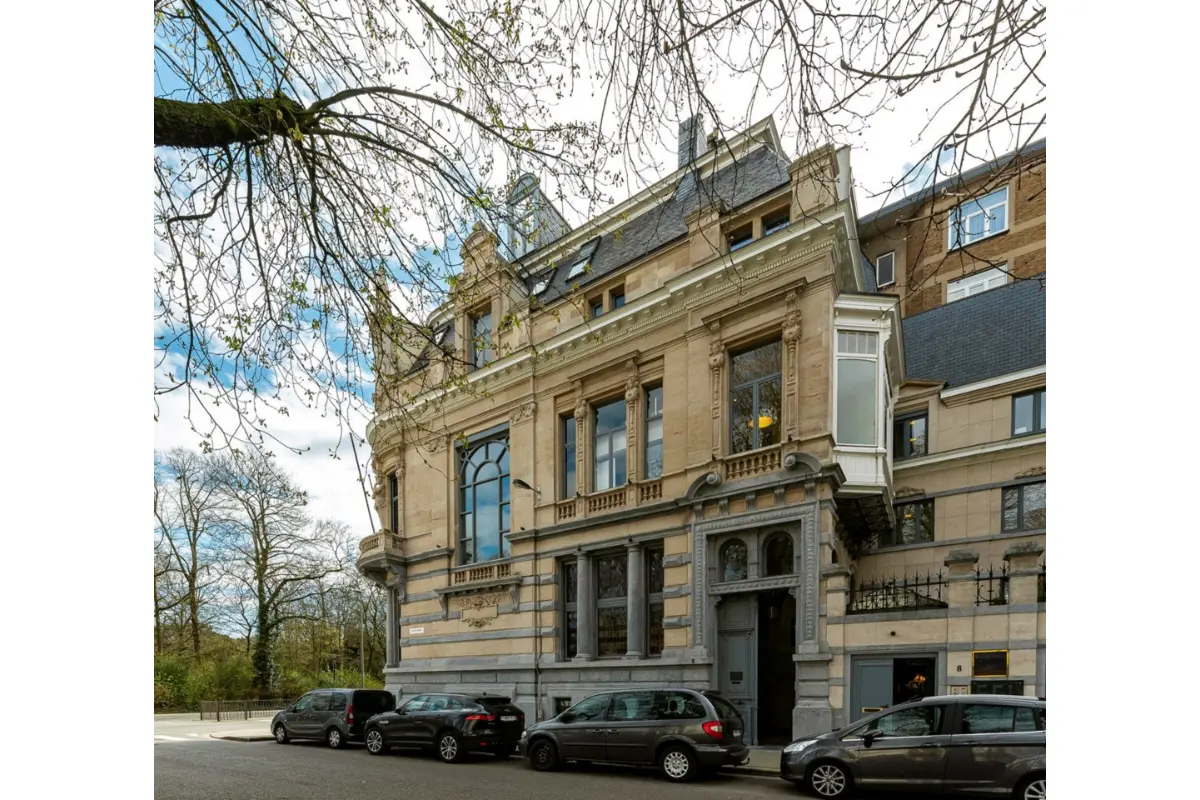 Handelszaak te  huur in Antwerpen 2018 2250.00€  slaapkamers m² - Zoekertje 774787