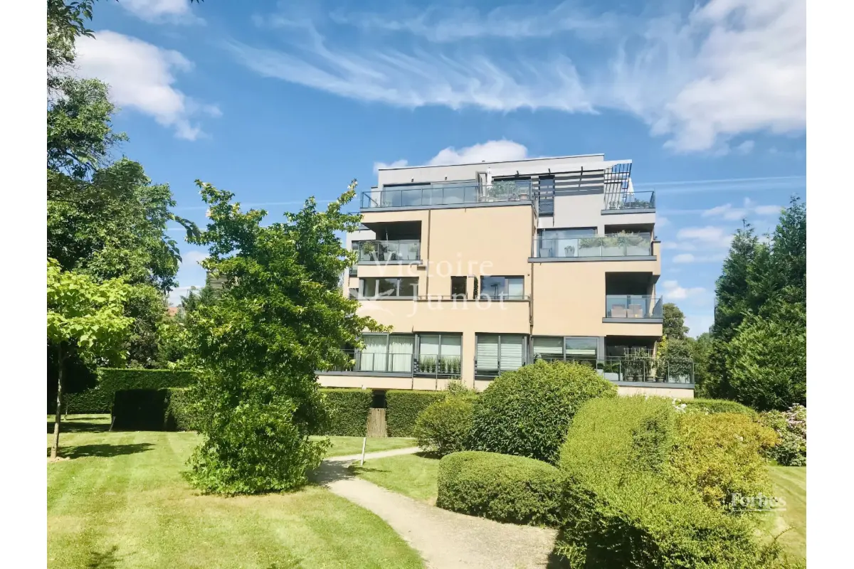 Penthouse te  huur in Ukkel 1180 1950.00€ 2 slaapkamers 99.00m² - Zoekertje 774471