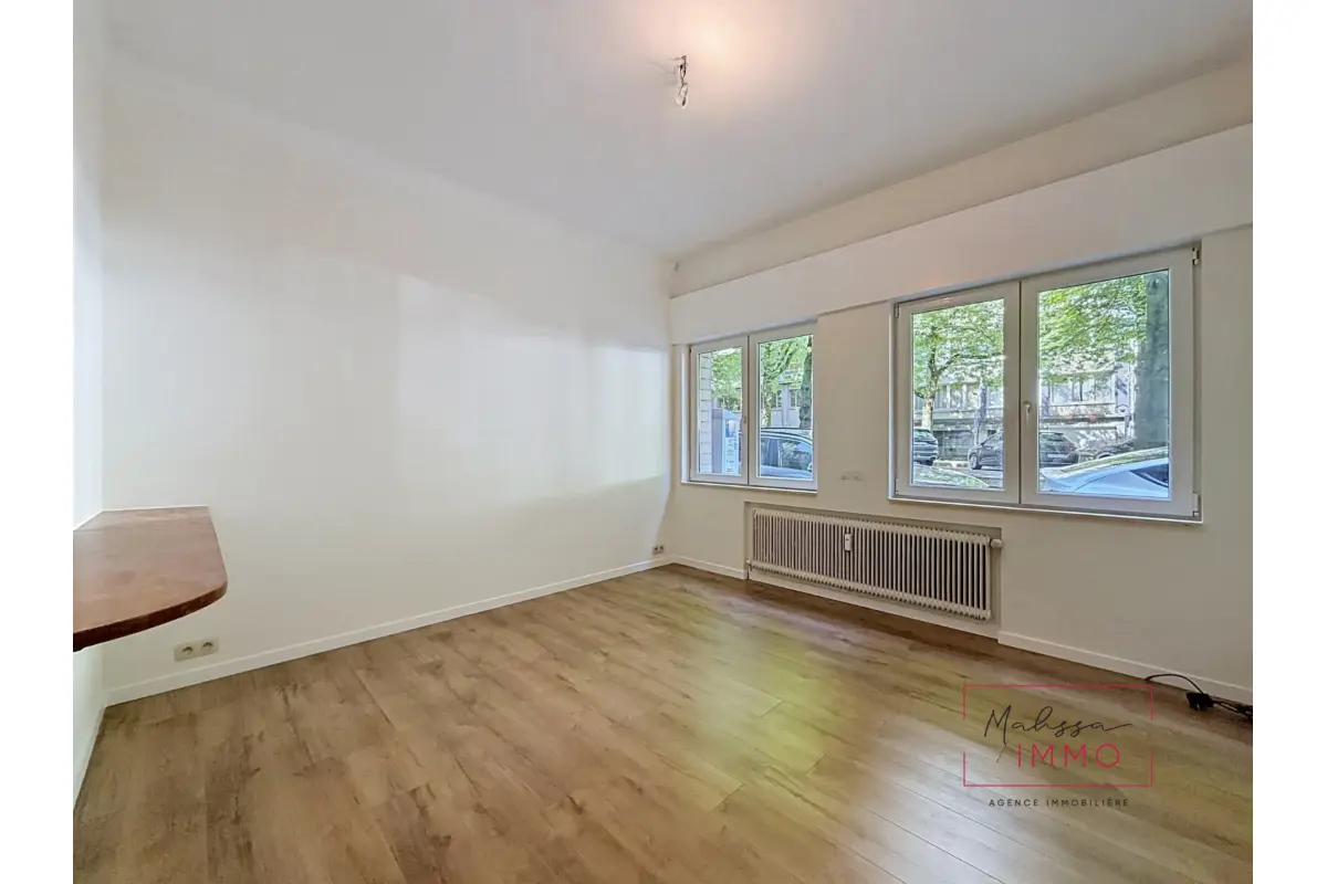 Studio à louer à Schaerbeek 1030 765.00€ 0 chambres 32.00m² - annonce 774411