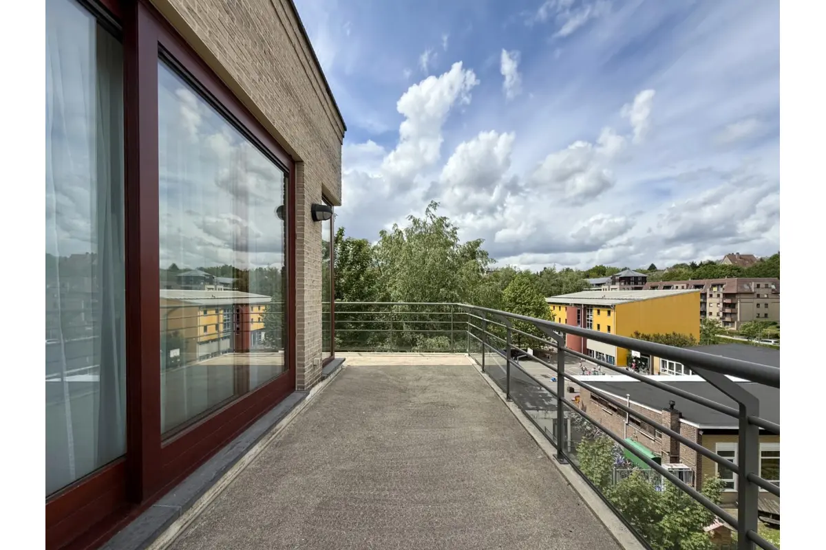Appartement te  huur in Sint-Lambrechts-Woluwe 1200 1490.00€ 2 slaapkamers 113.00m² - Zoekertje 775020