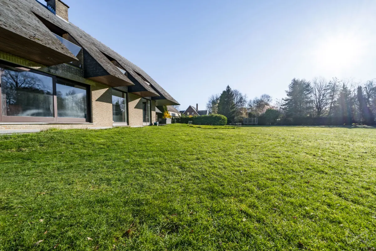 Villa à vendre à Masnuy-Saint-Jean 7050 800000.00€ 6 chambres 397.00m² - annonce 774370