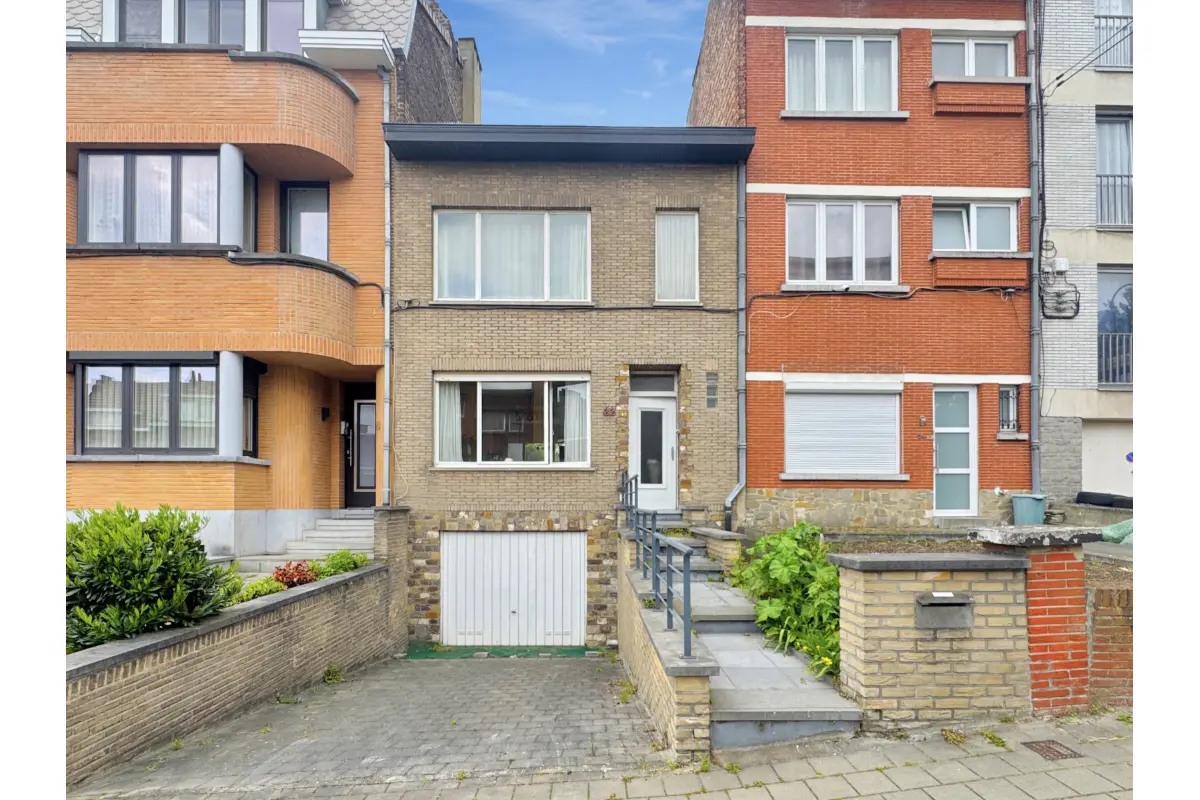 Huis te  koop in Neder-Over-Heembeek 1120 390000.00€ 3 slaapkamers 105.00m² - Zoekertje 774916