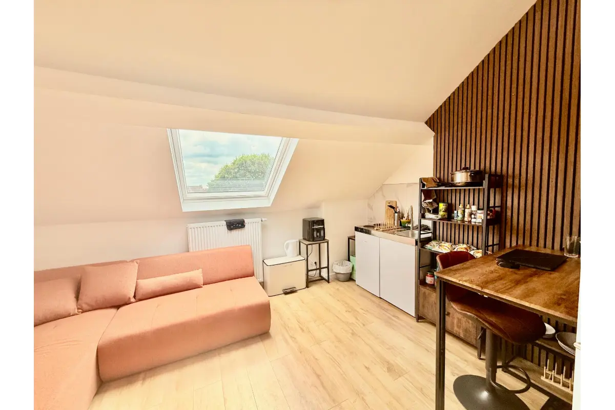 Appartement à louer à Anderlecht 1070 850.00€  chambres m² - annonce 776573