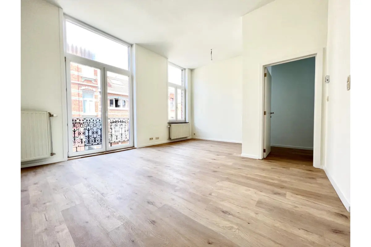 Duplex à louer à Ixelles 1050 1325.00€ 2 chambres 110.00m² - annonce 776001