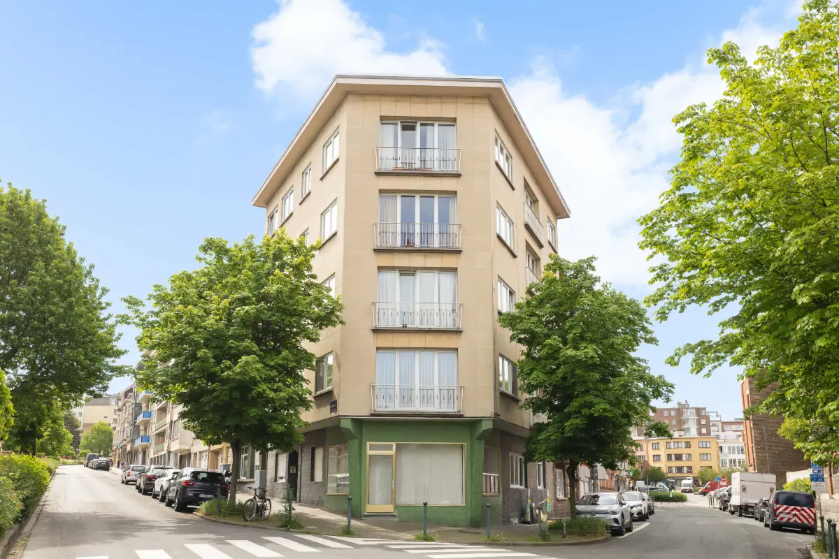 Appartement à vendre à Etterbeek 1040 50000.00€ 1 chambres 56.00m² - annonce 775723