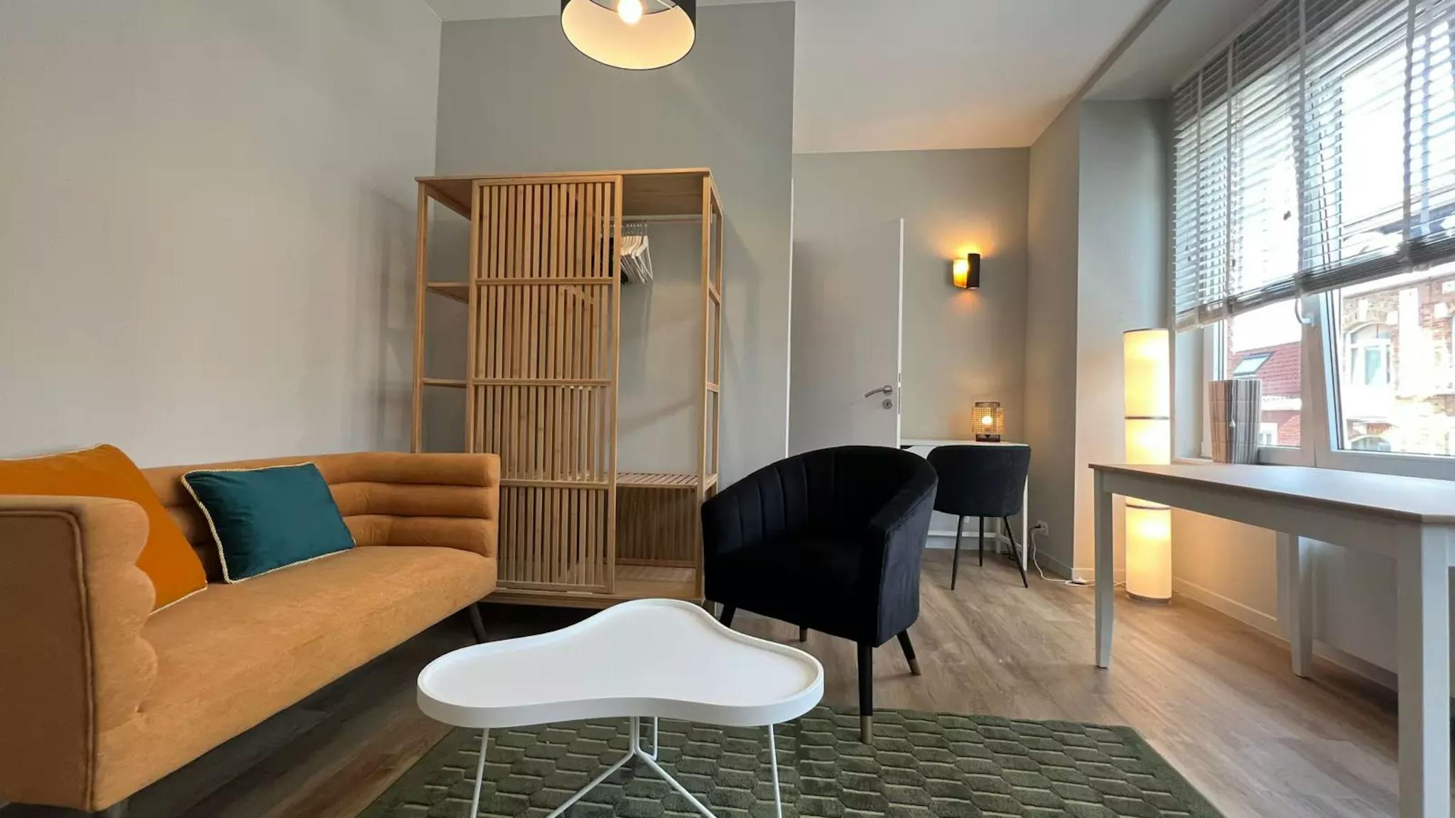 Appartement à louer à Woluwe-Saint-Pierre 1150 650.00€ 1 chambres m² - annonce 795319
