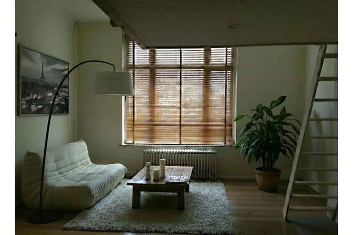 Appartement te  huur in Vorst 1190 850.00€  slaapkamers m² - Zoekertje 776570