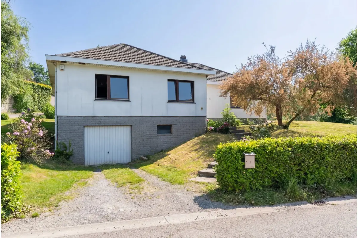 Bungalow te  koop in Grâce-Hollogne 4460 349900.00€ 4 slaapkamers 152.00m² - Zoekertje 775545