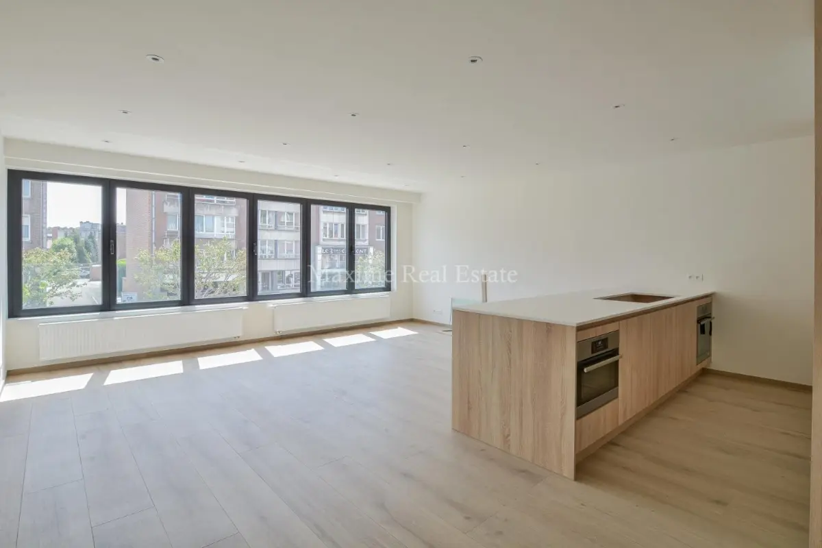 Appartement te  huur in Sint-Pieters-Woluwe 1150 1850.00€ 2 slaapkamers 85.00m² - Zoekertje 775642