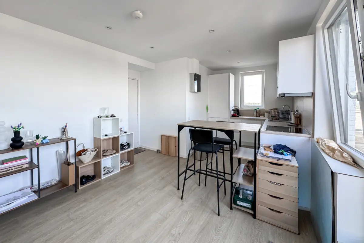 Appartement te  huur in Ukkel 1180 900.00€ 1 slaapkamers 33.00m² - Zoekertje 775791