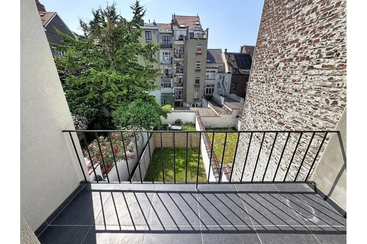 Appartement te  huur in Vorst 1190 1000.00€ 1 slaapkamers 60.00m² - Zoekertje 776637