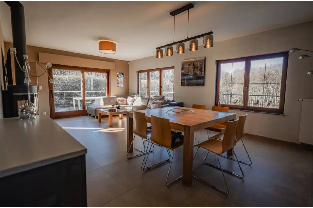 Villa te  koop in Itter 1460 650000.00€ 5 slaapkamers 255.00m² - Zoekertje 776347