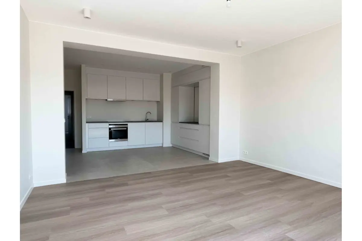 Appartement te  huur in Koekelberg 1081 1500.00€ 3 slaapkamers 98.00m² - Zoekertje 776160