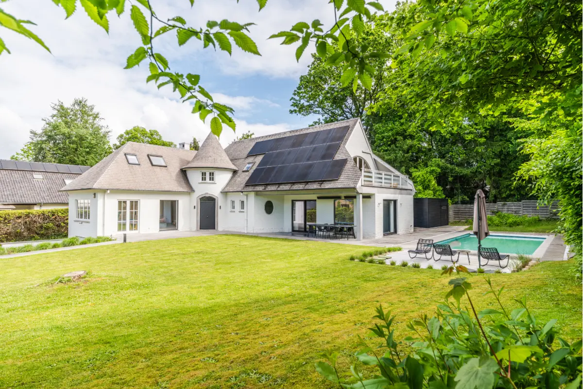 Villa te  koop in Rixensart 1330 1270000.00€ 4 slaapkamers 320.00m² - Zoekertje 775783