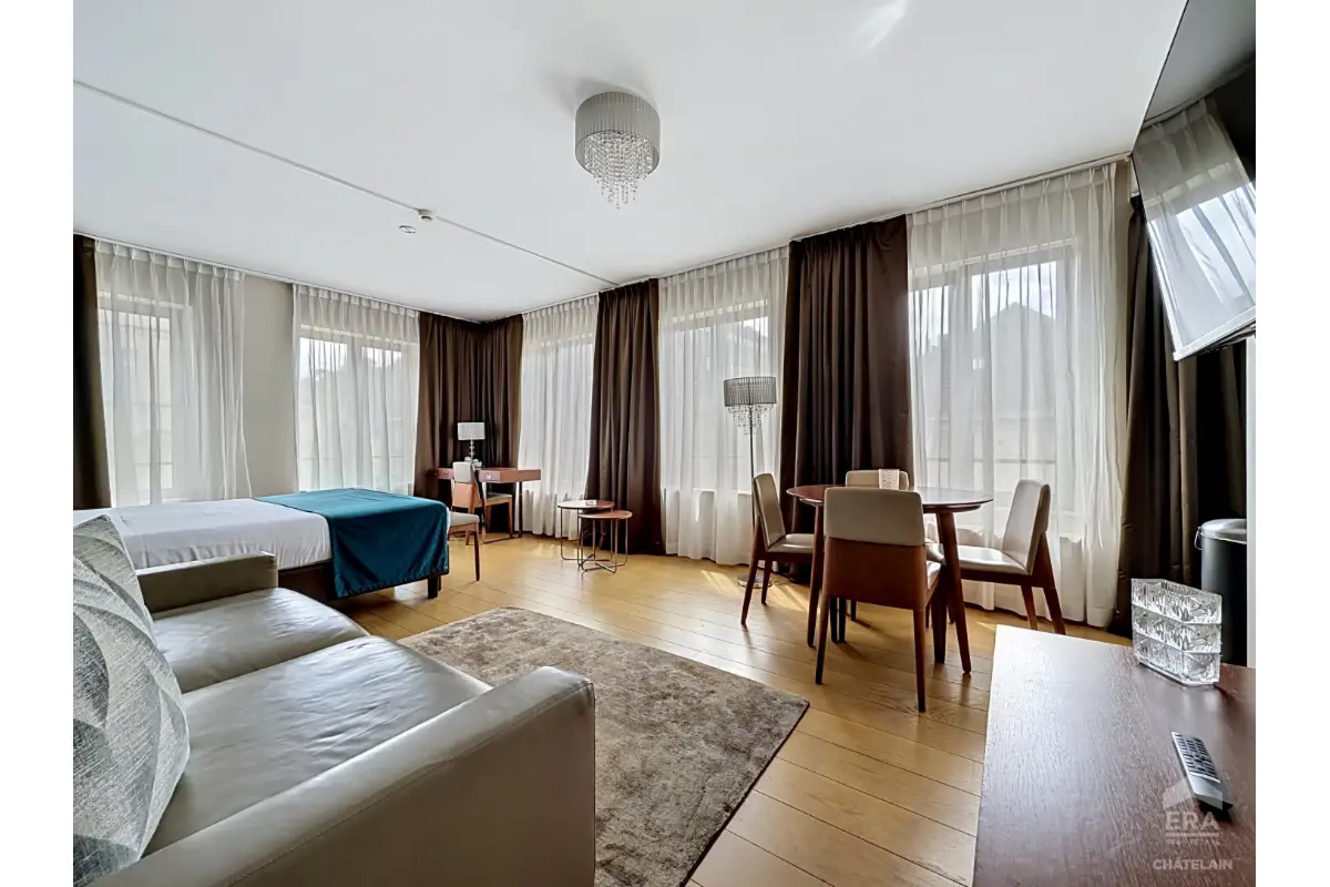 Studio te  in Sint-Gillis 1060 1350.00€ 0 slaapkamers 47.00m² - Zoekertje 777440