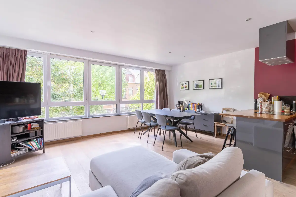 Appartement te  huur in Sint-Lambrechts-Woluwe 1200 1250.00€ 2 slaapkamers 80.00m² - Zoekertje 776873