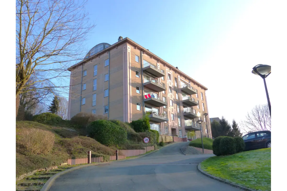Appartement te  koop in Nijvel 1400 273000.00€ 2 slaapkamers 87.00m² - Zoekertje 776803