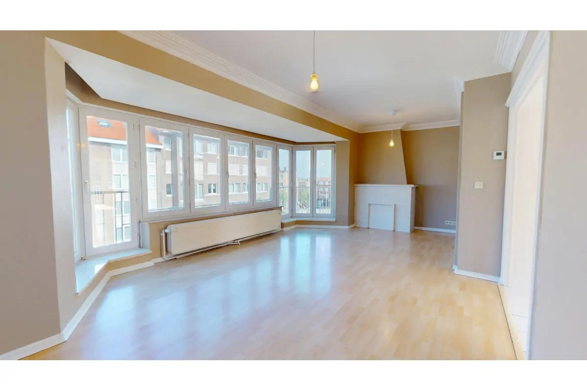 Appartement à  à Woluwe-Saint-Lambert 1200 970.00€ 1 chambres 72.00m² - annonce 776753