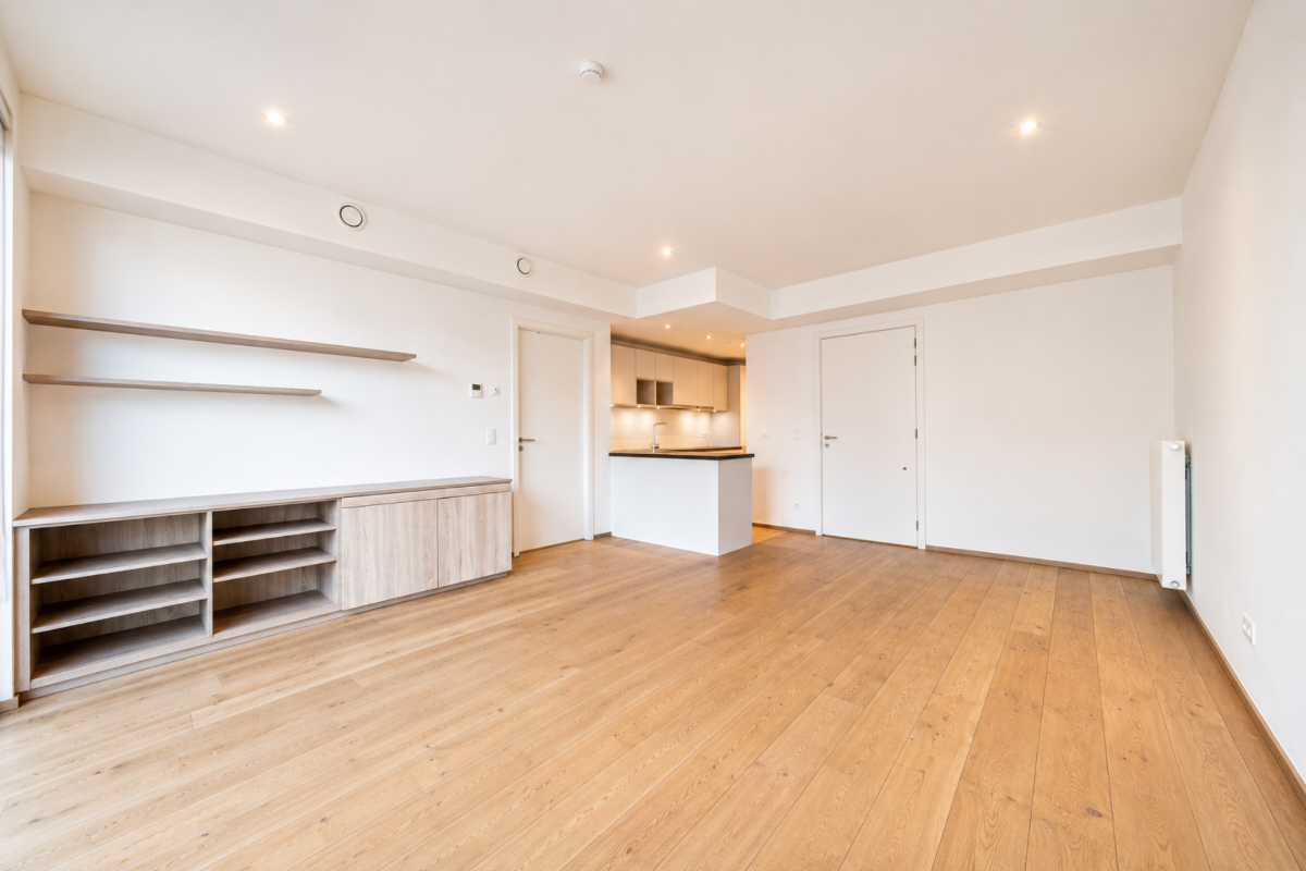 Benedenverdieping te  koop in Ukkel 1180 295000.00€ 1 slaapkamers 53.00m² - Zoekertje 777342