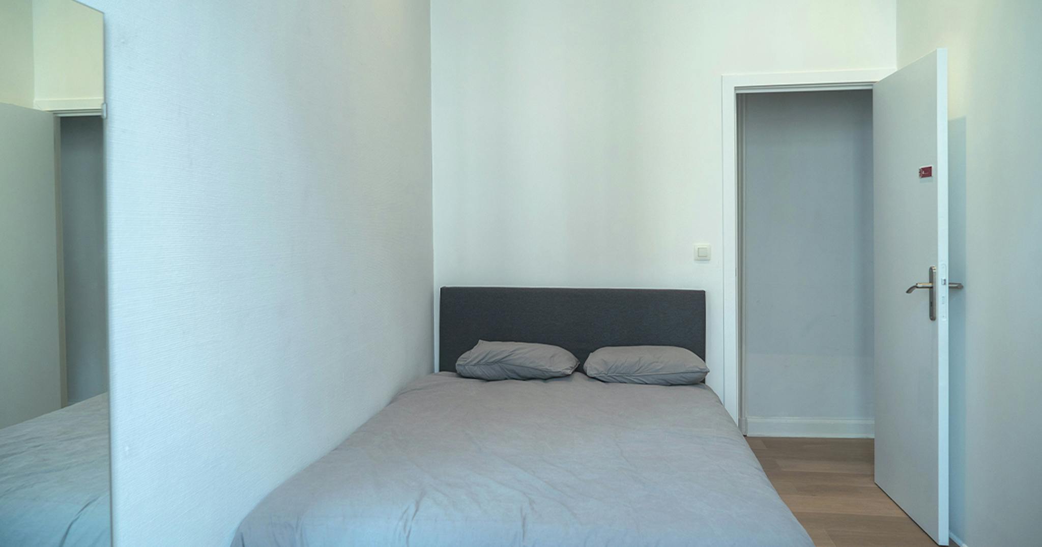 Appartement te  huur in Sint-Gillis 1060 685.00€ 1 slaapkamers 366.00m² - Zoekertje 781827
