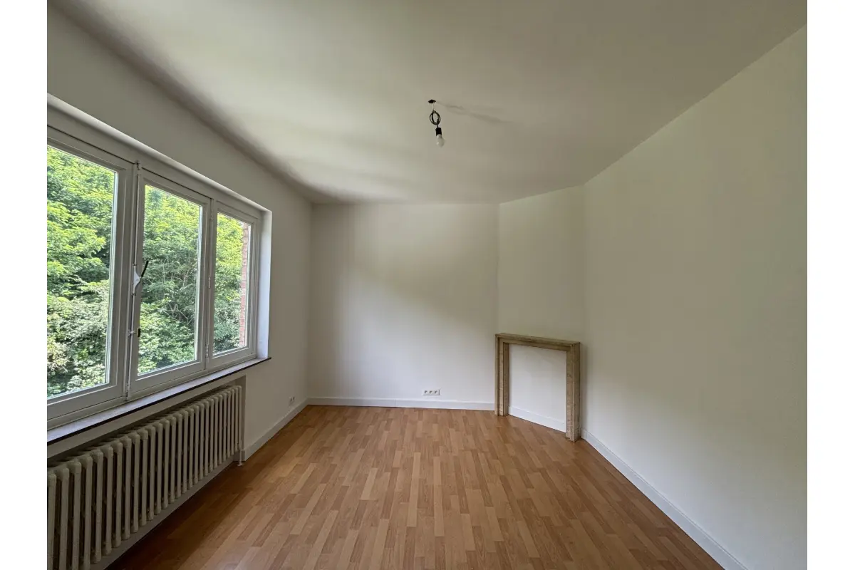 Appartement te  huur in Ukkel 1180 1075.00€ 2 slaapkamers 72.00m² - Zoekertje 777335