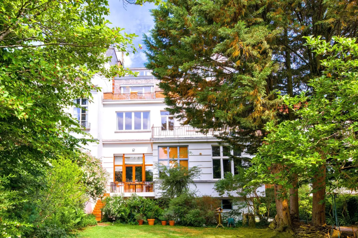 Immeuble de rapport - Immeuble à appartement à vendre à Uccle 1180 1750000.00€ 8 chambres 654.00m² - annonce 777063