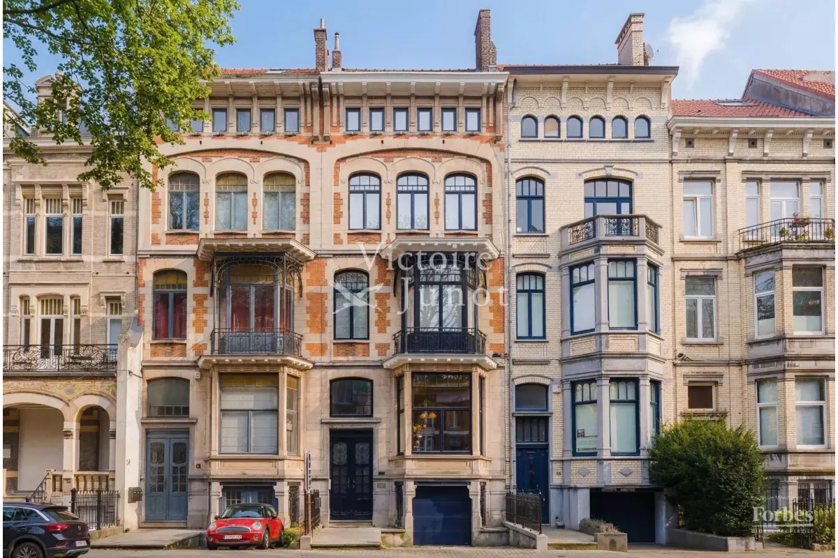 Appartement te  huur in Ukkel 1180 2400.00€ 2 slaapkamers 161.00m² - Zoekertje 776966