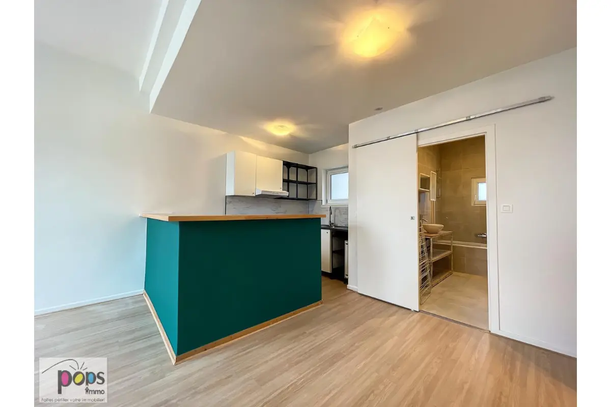 Appartement te  huur in Ukkel 1180 825.00€ 1 slaapkamers 60.00m² - Zoekertje 777359