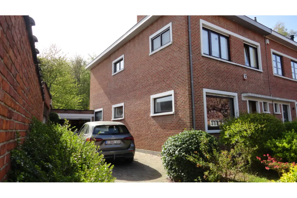 Huis te  koop in Sint-Pieters-Woluwe 1150 950000.00€ 3 slaapkamers 143.00m² - Zoekertje 778055