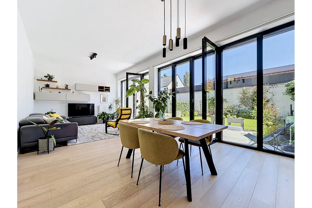 Duplex à vendre à Uccle 1180 540000.00€ 3 chambres 119.00m² - annonce 777911