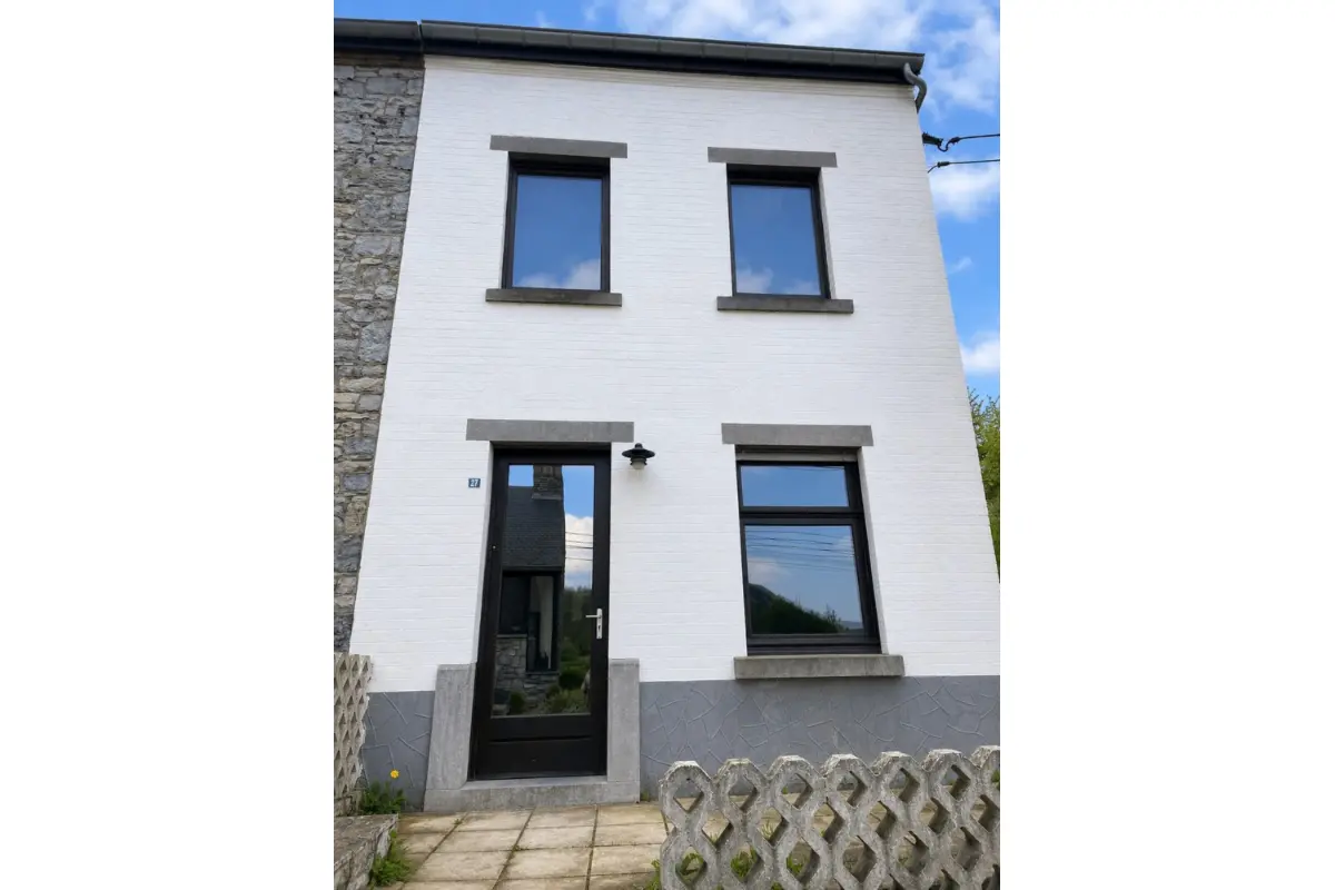 Huis te  in Walcourt 5650 195000.00€ 3 slaapkamers 170.00m² - Zoekertje 778765