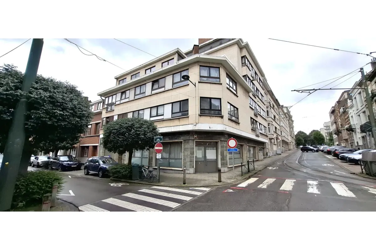 Appartement à  à Woluwe-Saint-Pierre 1150 1550.00€ 2 chambres 90.00m² - annonce 778507