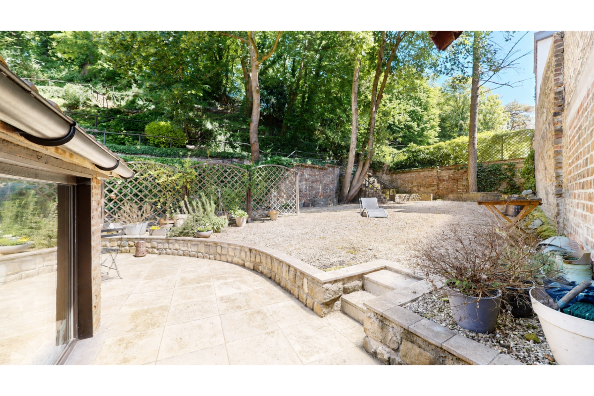 Appartement à  à Watermael-Boitsfort 1170 549000.00€ 2 chambres 126.00m² - annonce 778012