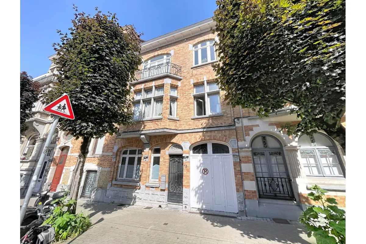 Appartement te  koop in Vorst 1190 360000.00€ 2 slaapkamers 91.00m² - Zoekertje 778244